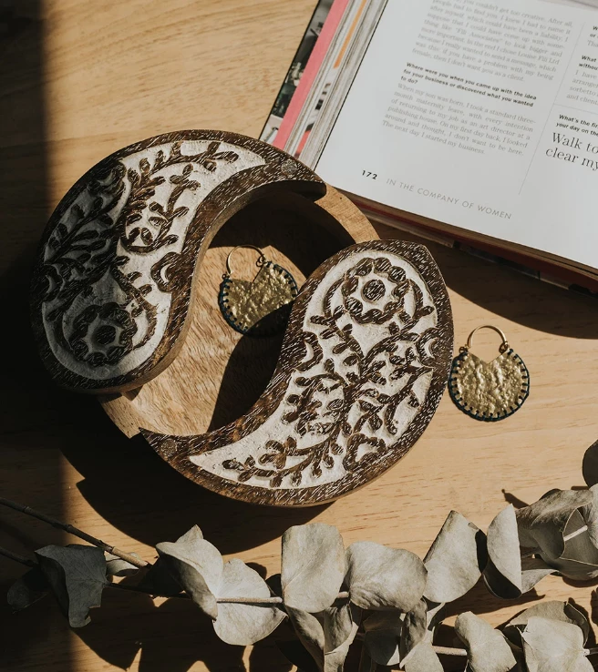 Matr Boomie Global Fair Trade Gifts Yin Yang Antique Finish Pivot Box Handcrafted In India 6 Matr Boomie Global Fair Trade Gifts Yin Yang Antique Finish Pivot Box Handcrafted In India